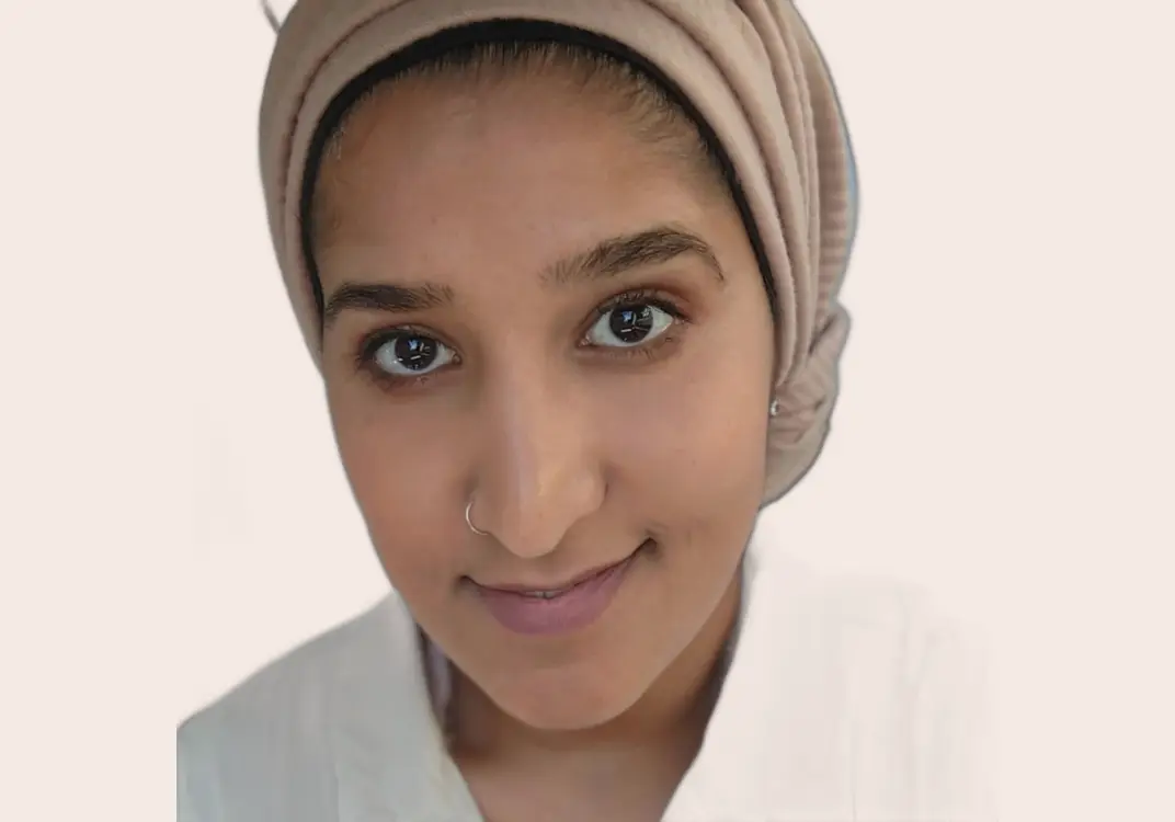 Yasmin, Aligned therapist